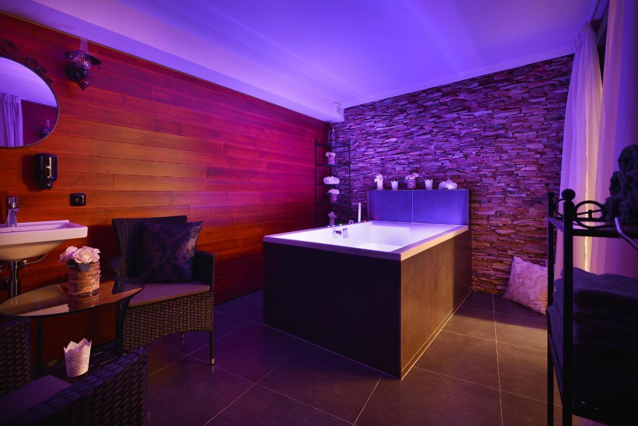 Hotel Morris Premium Collection Česká Lípa Esterno foto